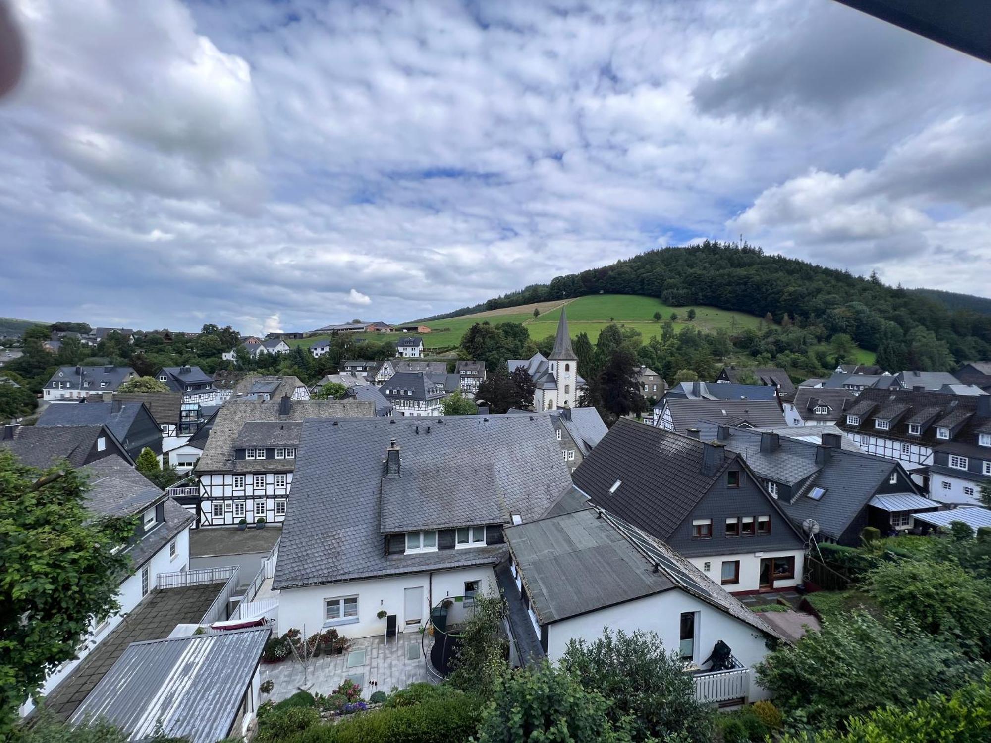Vakantiewoning Ferienwohnung Paula Sauerland Schmallenberg Exterior foto